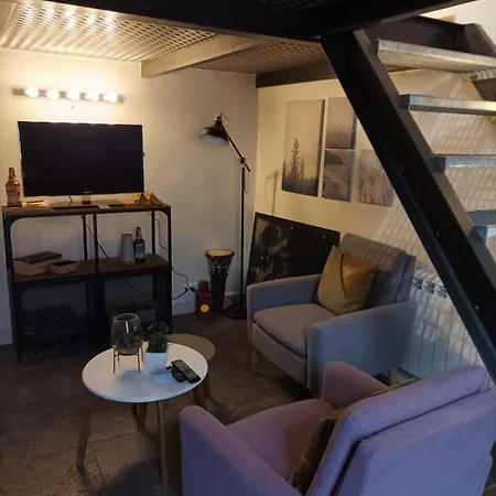 Centre Apartment Nimes